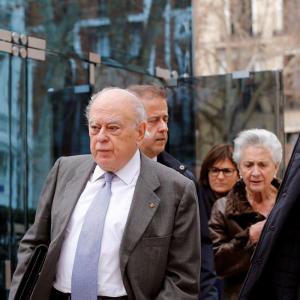El expresident de la Generalitat Jordi Pujol y su esposa El expresident de la Generalitat Jordi Pujol y su esposa