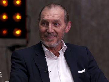 Paco Núñez en su charla con Helena Resano Paco Núñez en su charla con Helena Resano