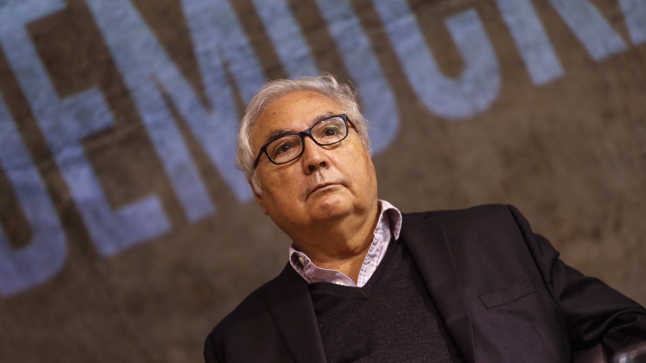 Manuel Castells