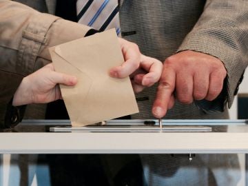Diccionario político: ¿qué es la democracia? Diccionario político: ¿qué es la democracia?