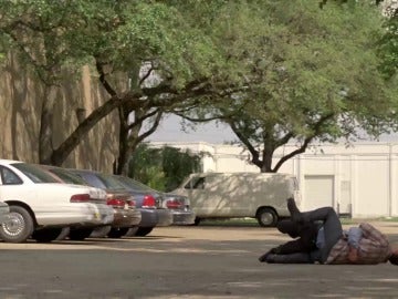 Hart desata toda su ira contra Cohle Hart desata toda su ira contra Cohle