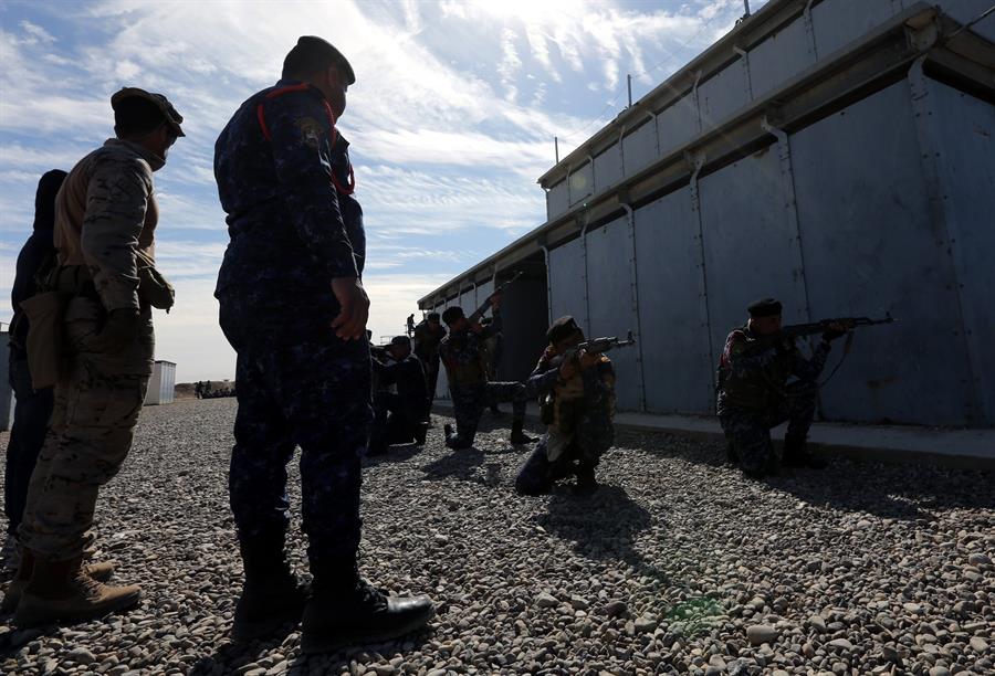 Imagen de archivo de militares