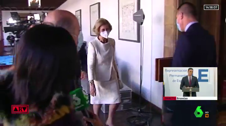 La reacción de la reina Sofía al ser preguntada por el rey emérito