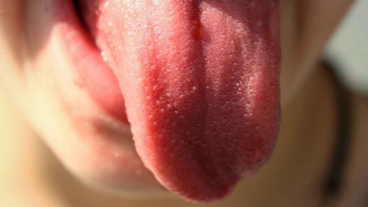 lengua covid coronavirus